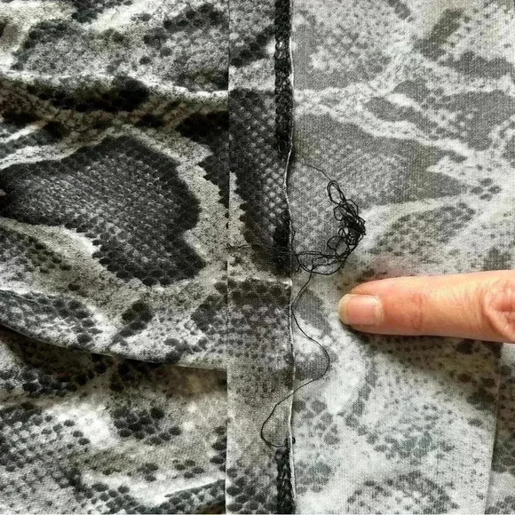 Snake Print Michael Kors Midi Dress PTP 21” Stretchy - Picture 11 of 11